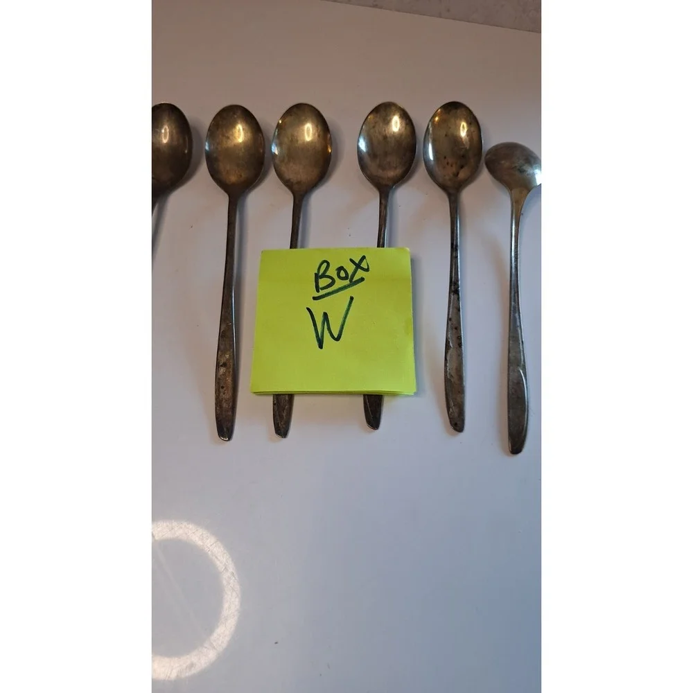 SUPREME SILVER SILVERPLATE ICED TEA SPOONS SET OF 6 VINTAGE FLATWARE 5.5